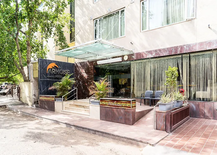 Super Inn Armoise Hotel - Navrangpura, Ahmedabad